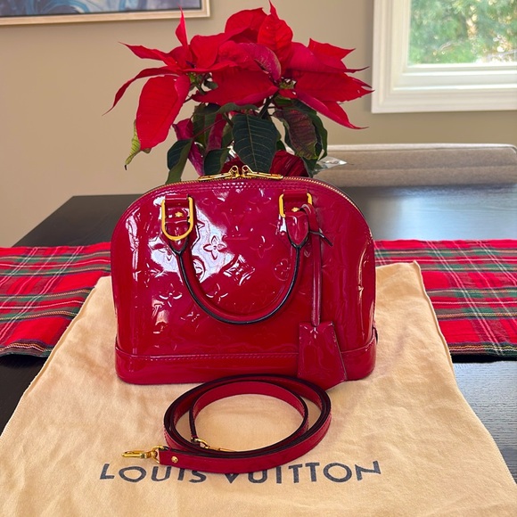 Authentic Louis Vuitton Alma BB Vernis Top Handle / Crossbody Bag - Picture 2 of 16